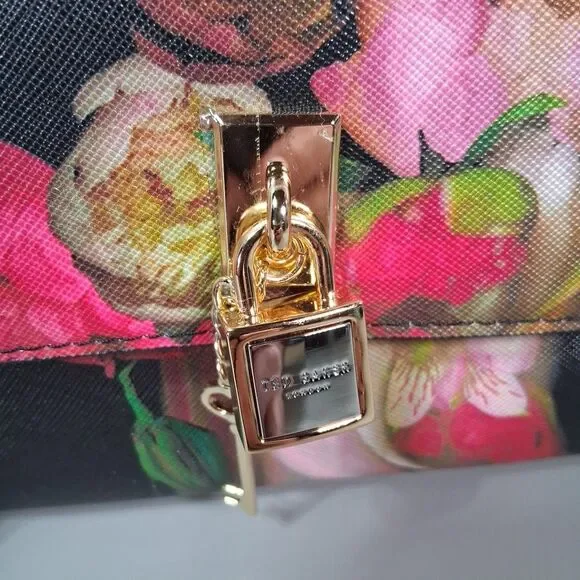 Ted Baker Cyra Floral Black Crossbody Clutch Bag Lock & Key Assessories New $175 - Picture 2 of 10